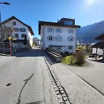 Casa Pasternaria Sleeps 8 Hiking And Mtb Close To Laax Appartamento *