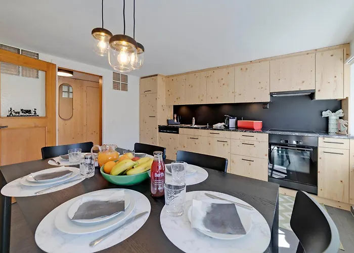 Apartamento Casa Pasternaria Sleeps 8 Hiking And Mtb Close To Laax Sagogn