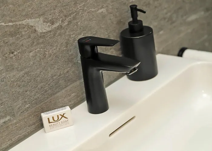 Casa Pasternaria Sleeps 8 Hiking And Mtb Close To Laax Apartamento *