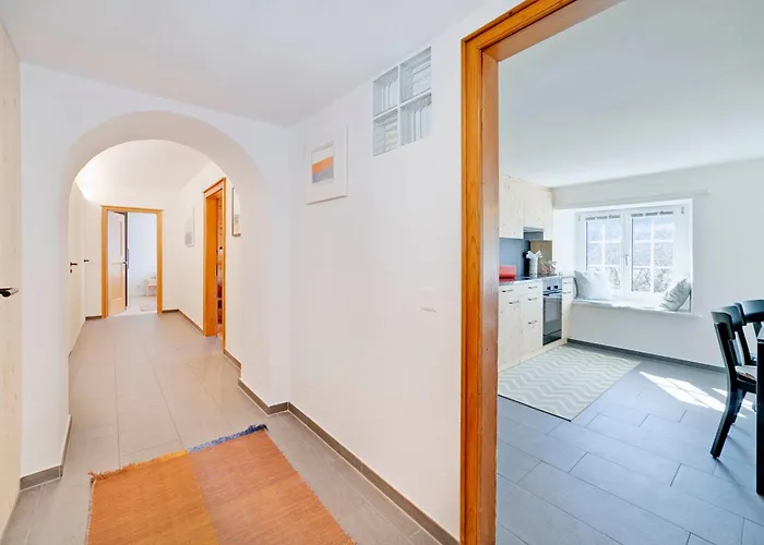 Casa Pasternaria Sleeps 8 Hiking And Mtb Close To Laax Apartamento *