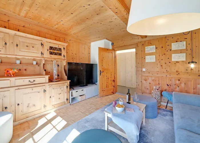 Casa Pasternaria Sleeps 8 Hiking And Mtb Close To Laax Sagogn