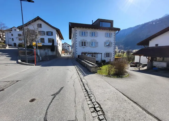 Casa Pasternaria Sleeps 8 Hiking And Mtb Close To Laax Apartamento *