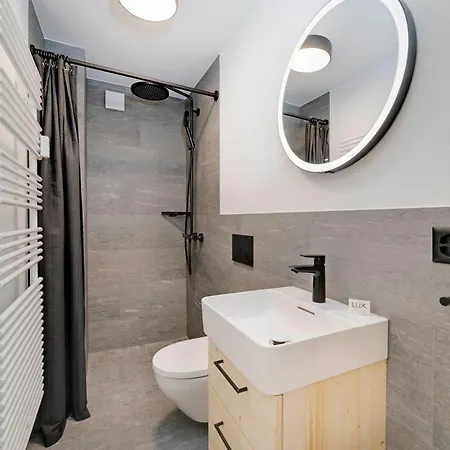 Apartamento Casa Pasternaria Sleeps 8 Hiking And Mtb Close To Laax