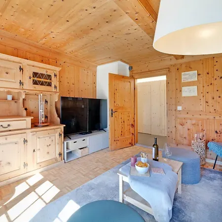 Casa Pasternaria Sleeps 8 Hiking And Mtb Close To Laax Sagogn