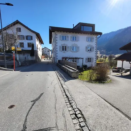 Casa Pasternaria Sleeps 8 Hiking And Mtb Close To Laax Apartamento *