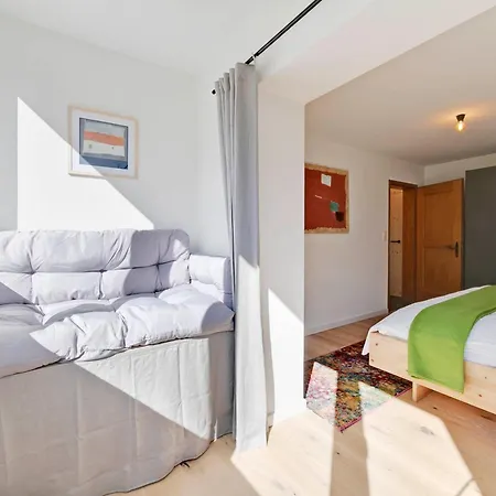 Апартаменты Casa Pasternaria Sleeps 8 Hiking And Mtb Close To Laax Sagogn