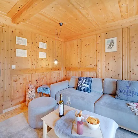 Casa Pasternaria Sleeps 8 Hiking And Mtb Close To Laax Апартаменты Sagogn